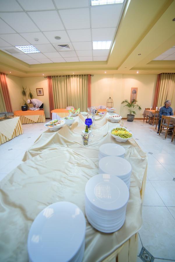 Sancta Maria Hotel Betlehem Exteriör bild
